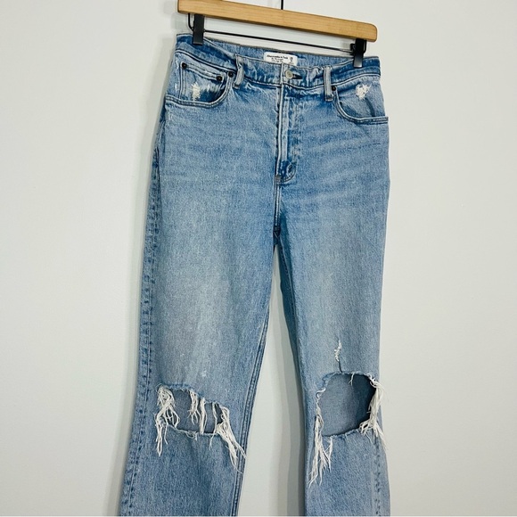 A&F Blue 90’s Straight Ultra High Rise Jeans 28|6s - Picture 3 of 7
